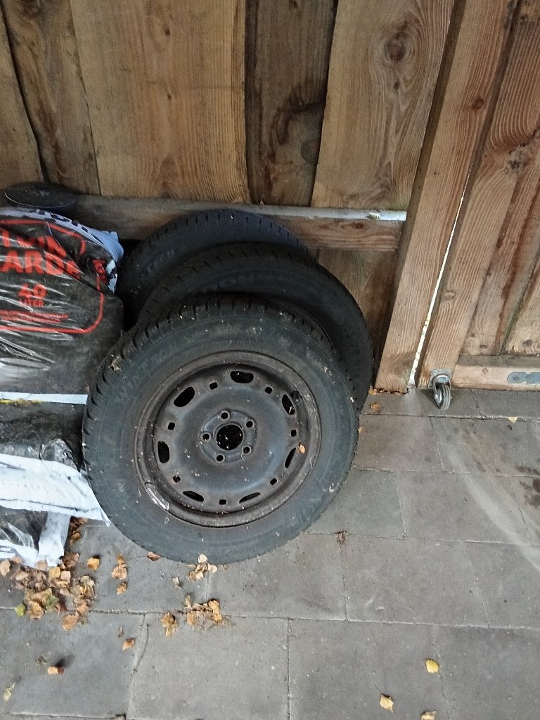 Winterbanden Tyfoon en wetech 165/70 R14 81T, Ophalen, Gebruikt