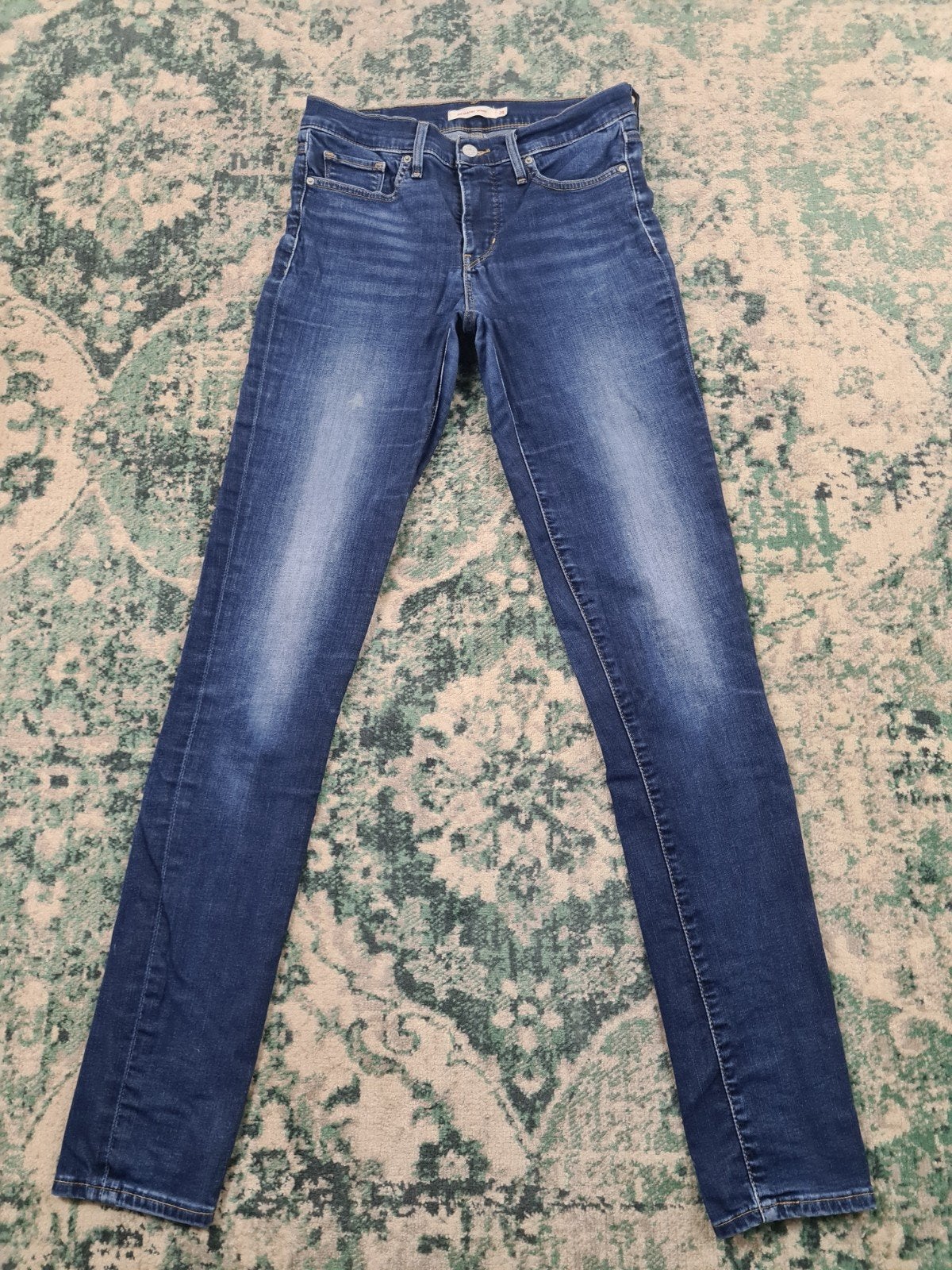 Levi's 311 shape High-rise skinny W28 L34 Dames Tulsi2834

E, Blauw, Ophalen of Verzenden, W28 - W29 (confectie 36), Gedragen