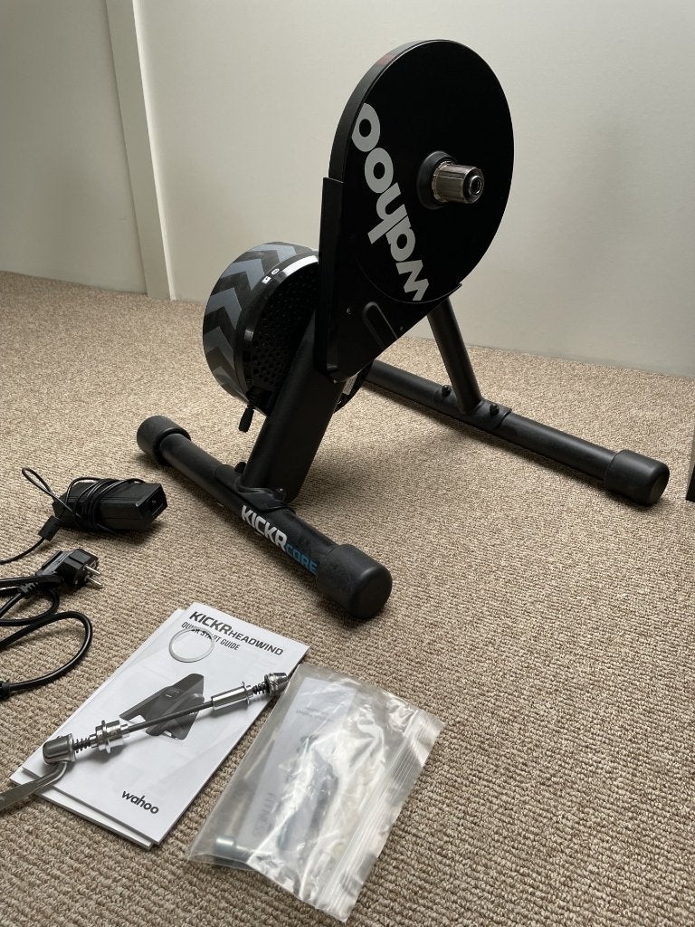 Te koop: Wahoo Kickr Core, Sport en Fitness, Wielrennen, Ophalen, Zo goed als nieuw, Overige typen