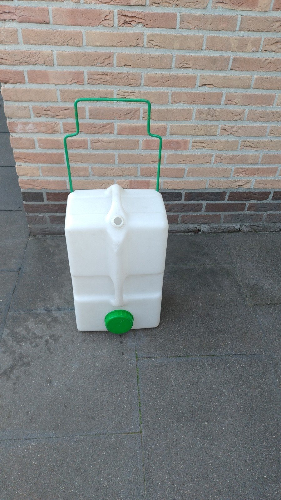 Vuilwatertank voor caravan of camper, Ophalen, Gebruikt