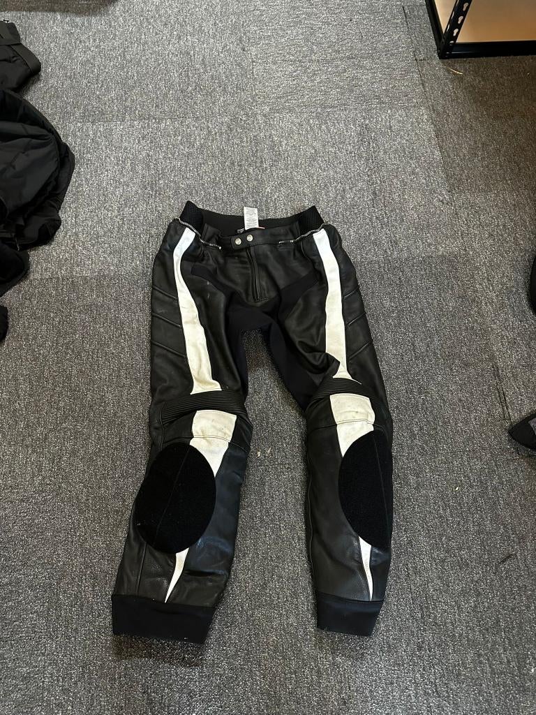 Held leren motorbroek maat 58, Motoren, Ophalen of Verzenden, Tweedehands, Heren, Broek | leer
