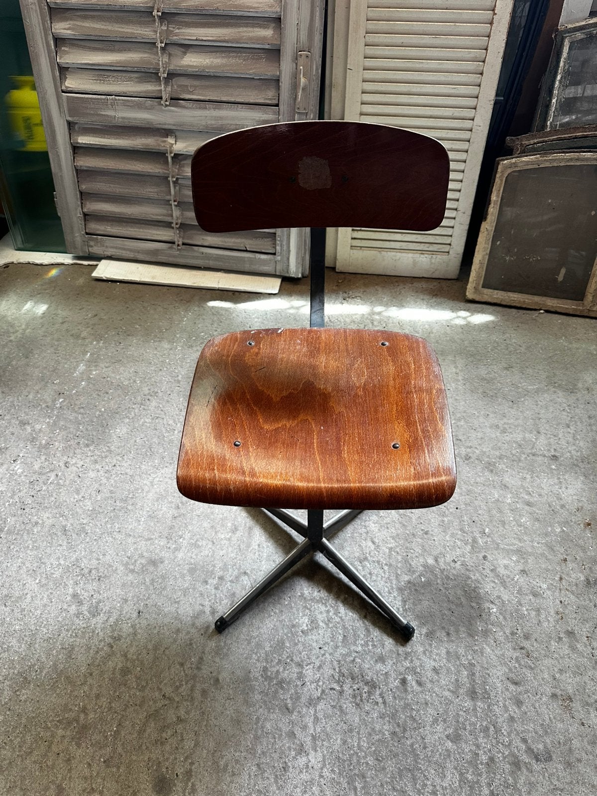 Oude schoolstoel, school stoeltje, , school stoel, Antiek en Kunst, Ophalen