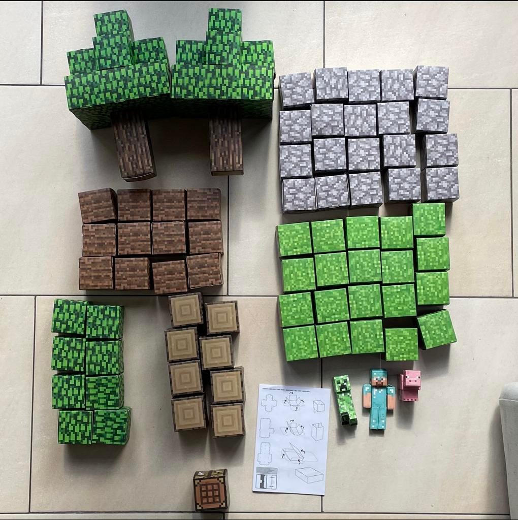 Minecraft Overworld Deluxe Set, Ophalen of Verzenden, Zo goed als nieuw