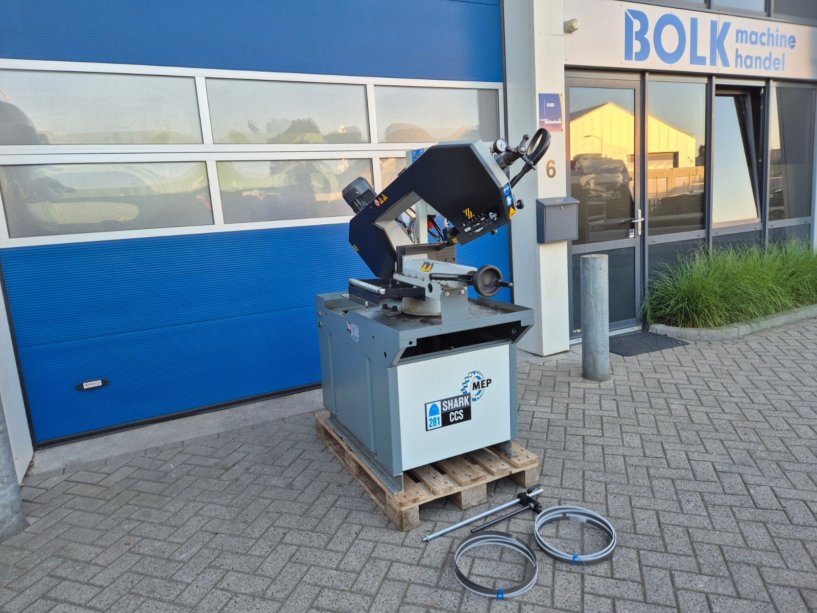 MEP SHARK 281CCS Lintzaagmachine met rollenbaan Nieuwstaat!, Doe-het-zelf en Verbouw, Gereedschap | Zaagmachines, Gebruikt, 70 mm of meer