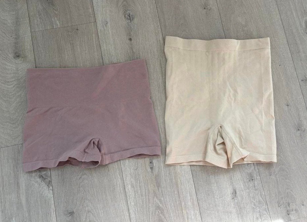 Set van 2 corrigerende broekjes: HEMA (M) & Guts & Gusto (S/, Ophalen of Verzenden, Beige, Broekje of Short