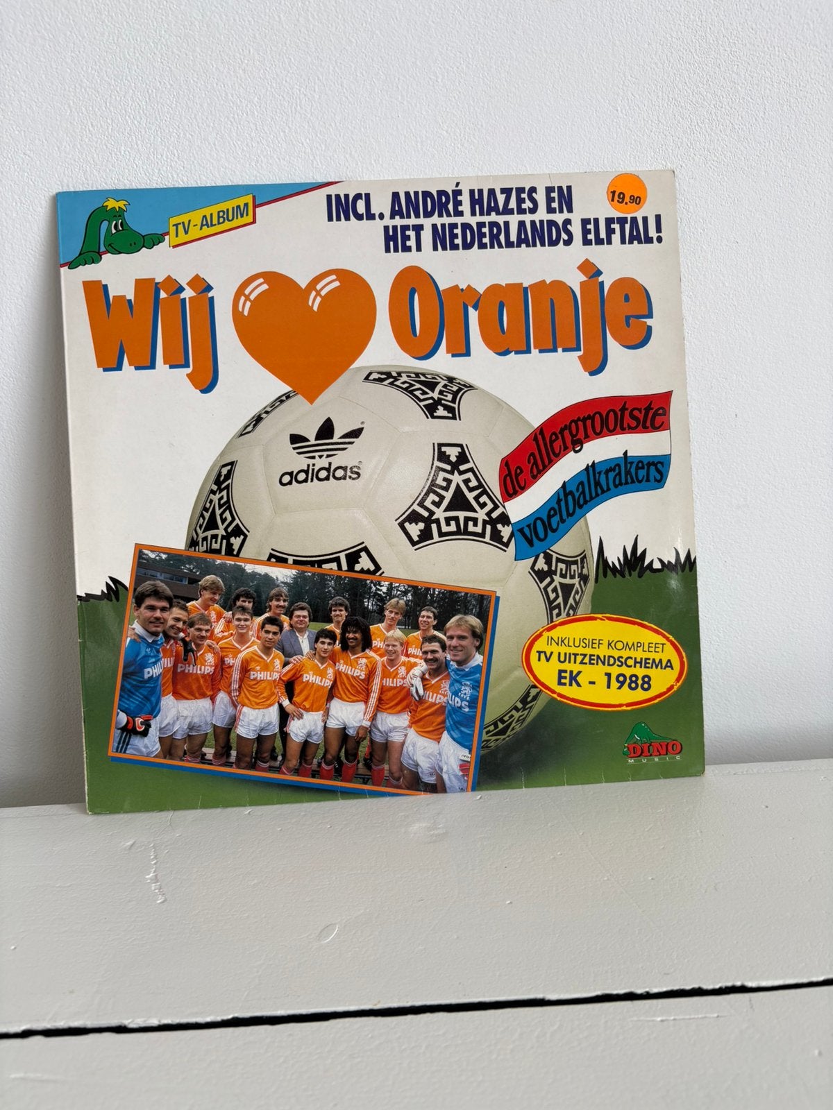 LP EK ‘88 wij houden van Oranje, 1980 - 1989, Ophalen of Verzenden, Zo goed als nieuw, Levenslied of Smartlap