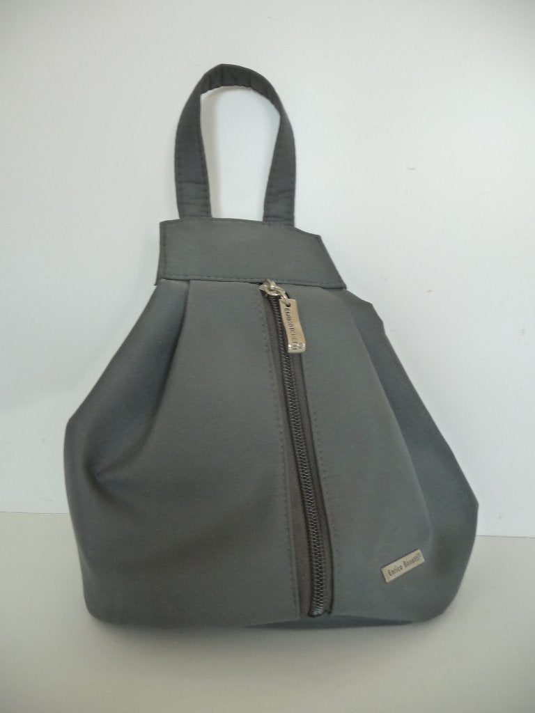 1 x Handtasje en 3 x schoudertasje., Sieraden, Tassen en Uiterlijk, Tassen | Damestassen, Ophalen of Verzenden, Gebruikt, Grijs