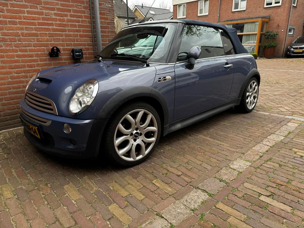 Mini 1.6 16V Cooper S Cabrio 2005 Blauw, Auto's, Voorwielaandrijving, Zwart, 4 cilinders, Cabriolet