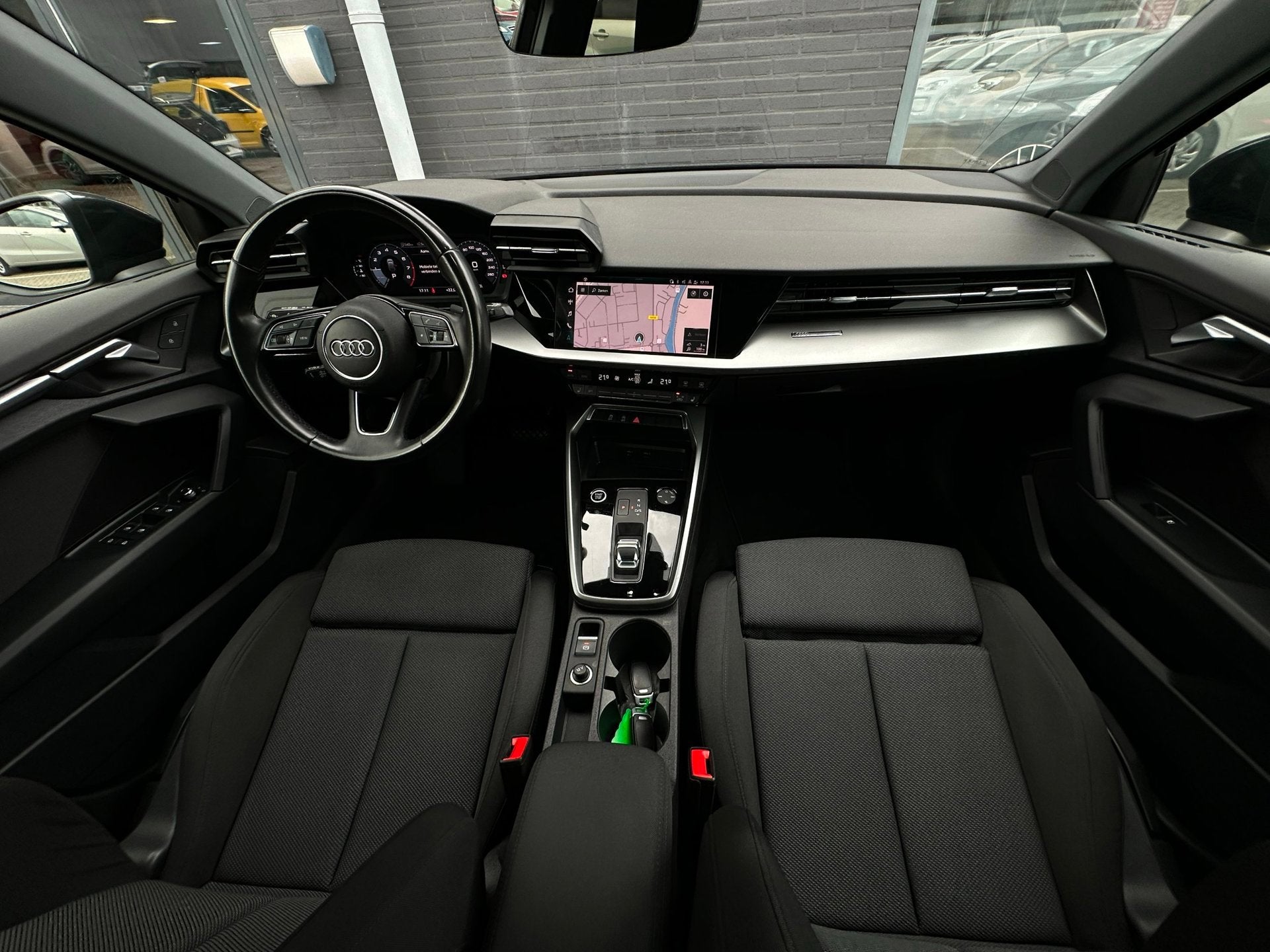Audi A3 Sportback 30 TFSI Advanced edition/1STE EG/NAVI/AUTO, Auto's, Stof, Euro 6, 23 km/l, Origineel Nederlands