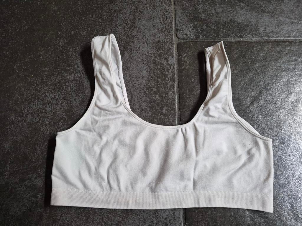 Topje Maat S/M Nooit gedragen. Wit, Kleding | Dames, Ophalen of Verzenden, Wit, BH
