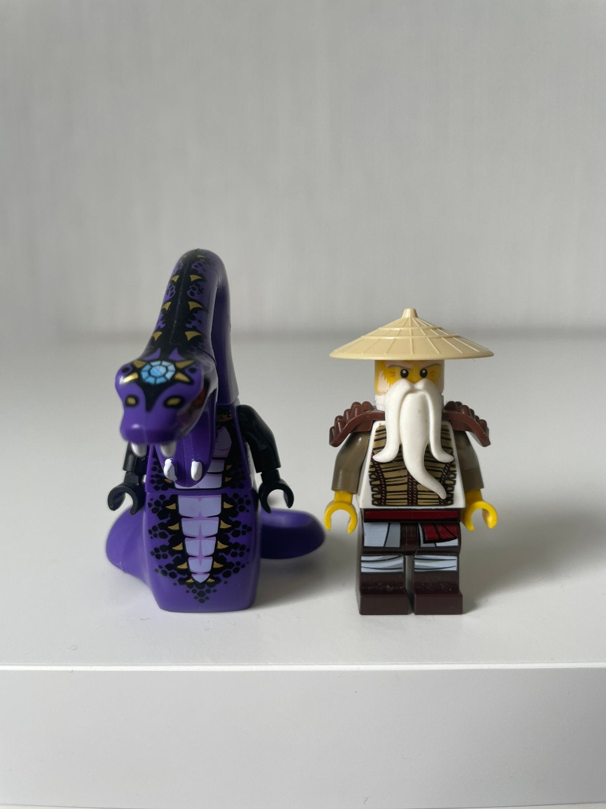 Lego Ninjago Pythor Chumsworth & Sensei Wu, Ophalen, Lego, Zo goed als nieuw, Minifiguur