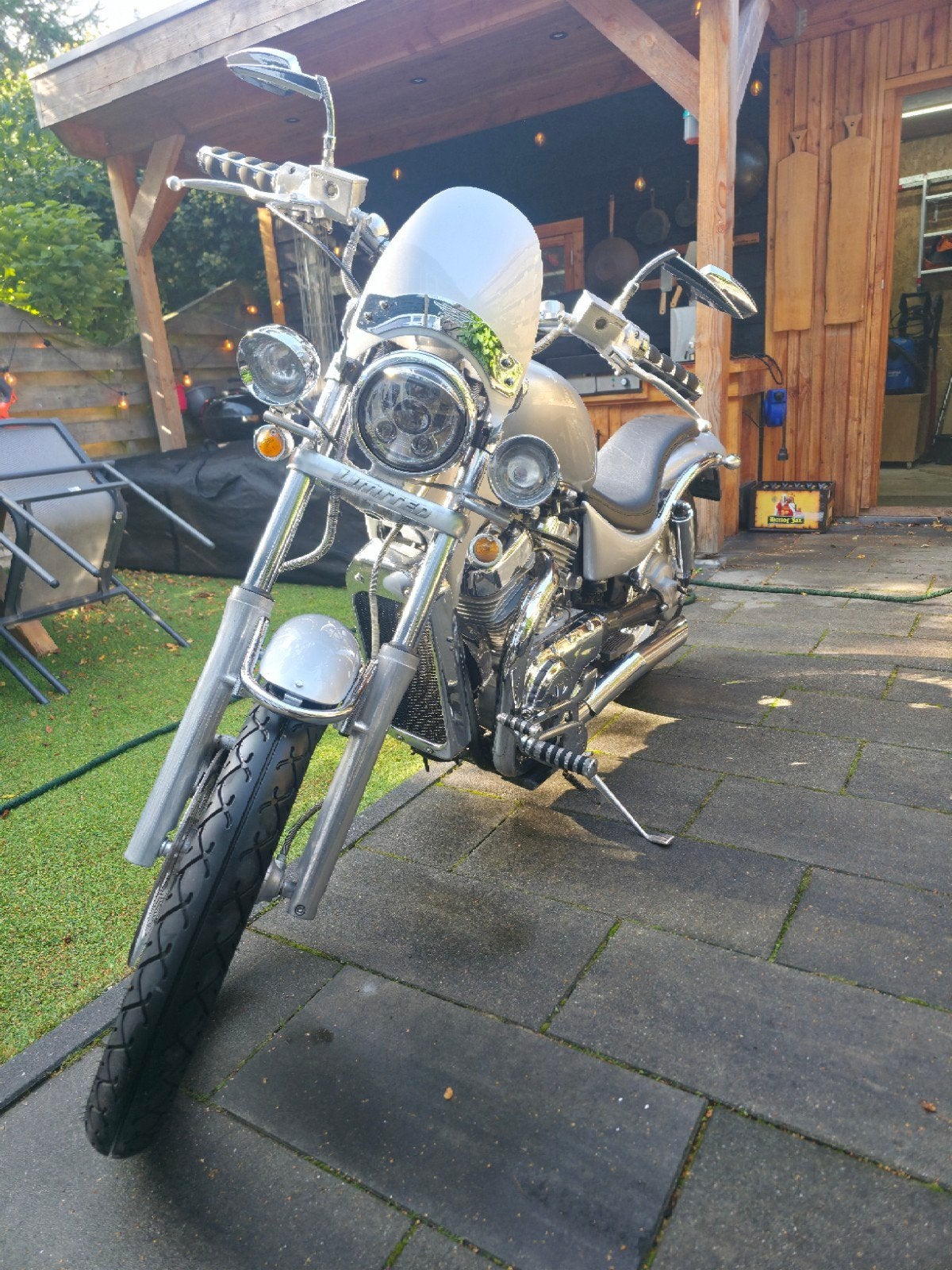 Suzuki VS750 G Custom Editie Chopper, Motoren, Cardan-aandrijving, 2 cilinders, Gebruikt, Particulier