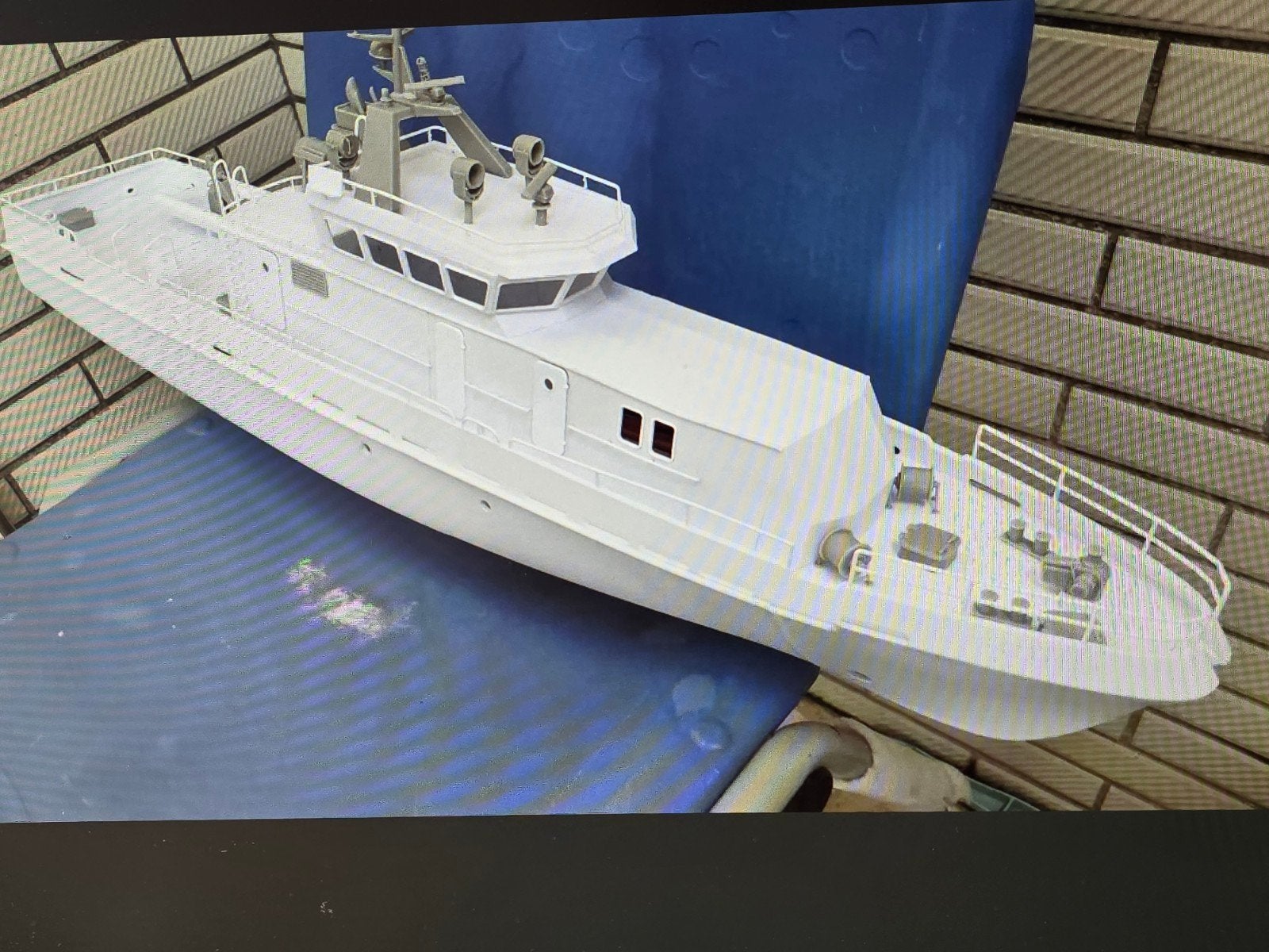 Rc boot romp uit 1 geheel wordt nieuw gemaakt, Hobby en Vrije tijd, Modelbouw | Boten en Schepen, Ophalen, Nieuw