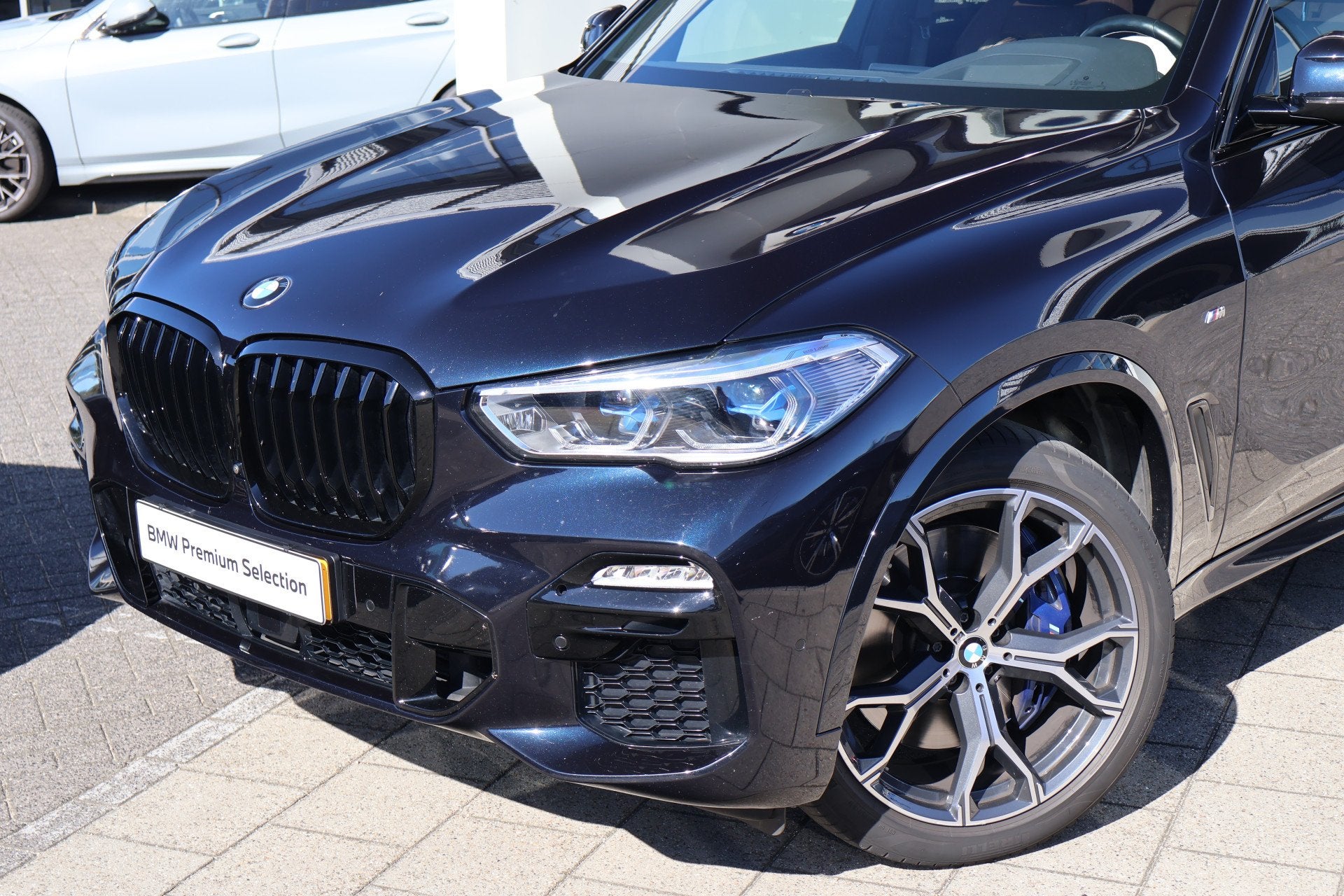 BMW X5 xDrive40i M Sport Automaat / Panoramadak / Active Ste, Auto's, Dealer onderhouden, Gebruikt, Met garantie (alle), Vierwielaandrijving