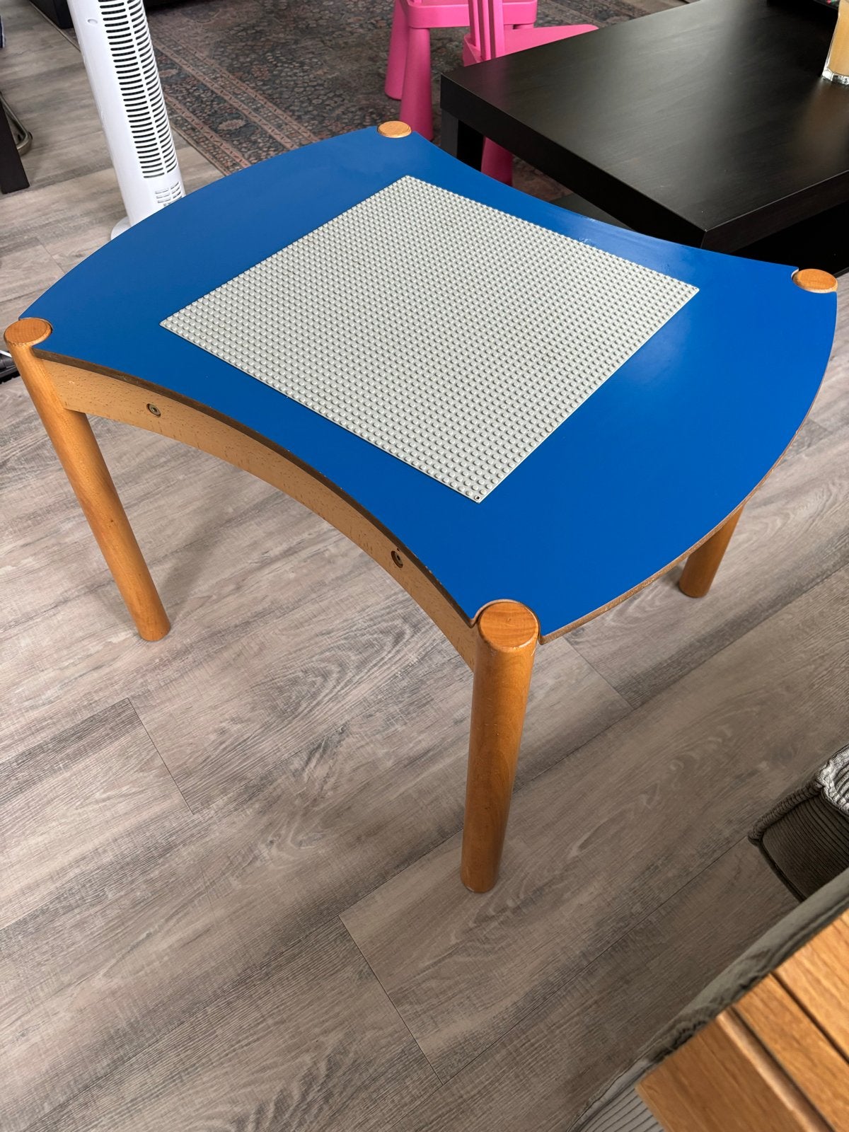 Lego speeltafel met blauw blad, Ophalen, Gebruikt, Overige merken