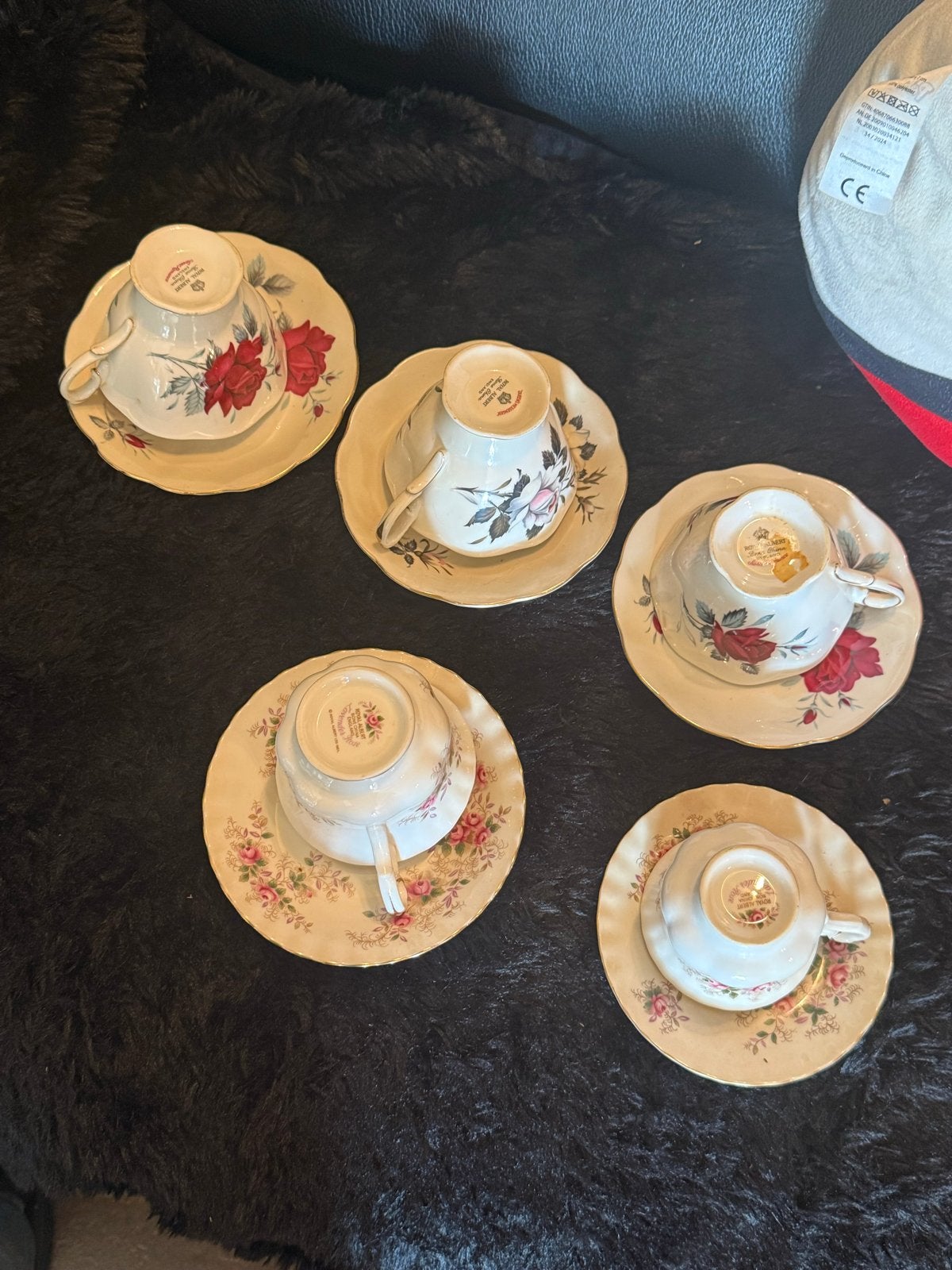 Royal albers kopjes  met schotels -   5 stuks, Ophalen