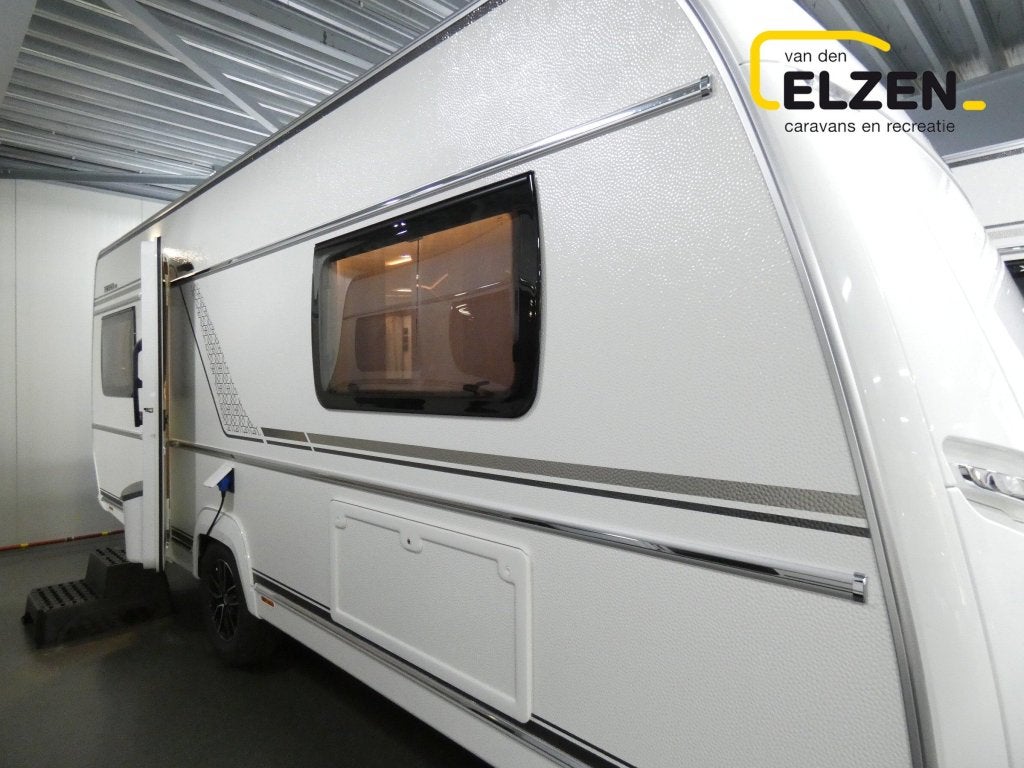 Fendt Tendenza 550 SG - Model 2027, Caravans en Kamperen, Rondzit, Bedrijf, Serviceluik, 1250 - 1500 kg