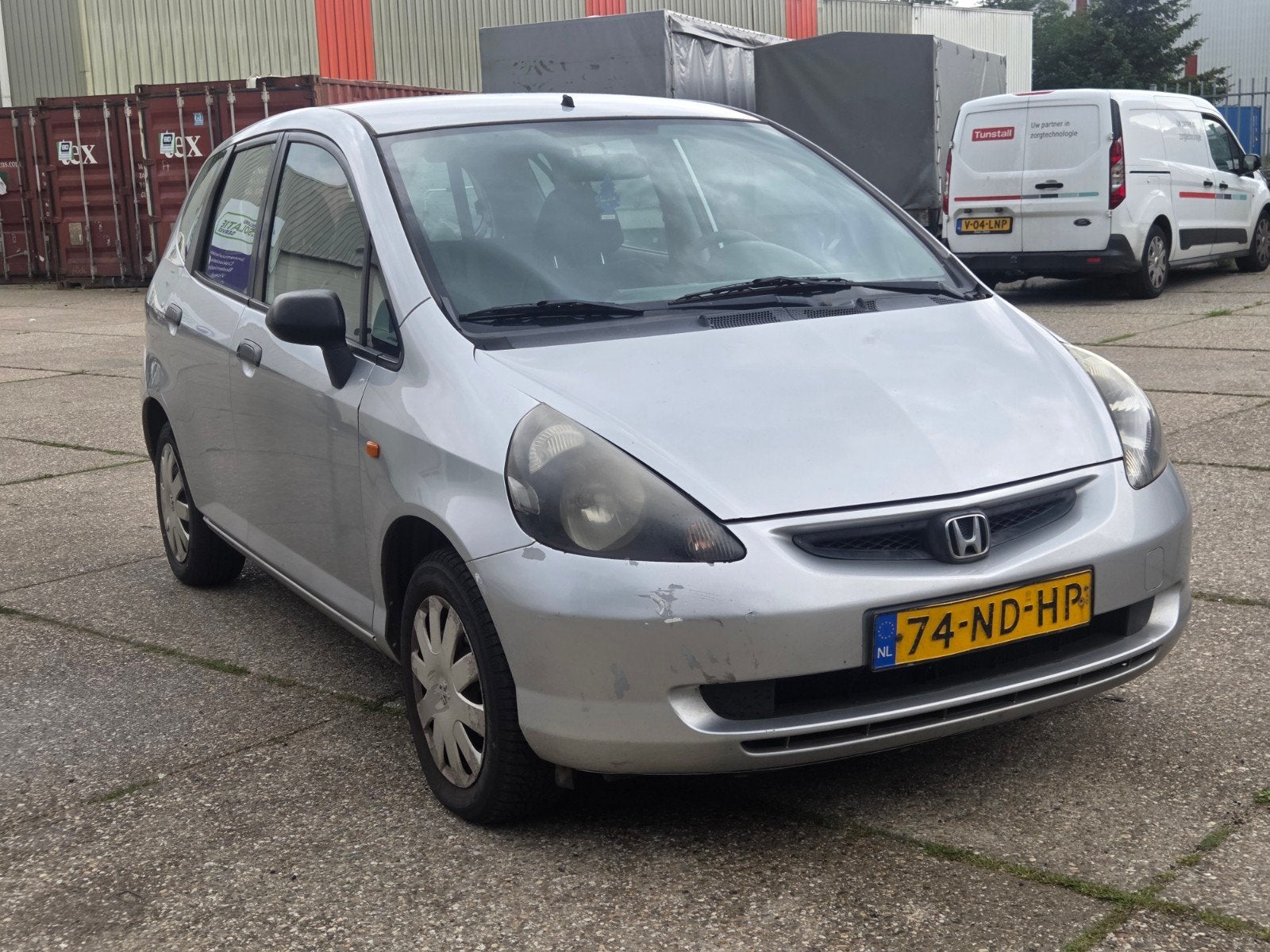 Honda Jazz 1.4 I LS 2003 Grijs, Auto's, Honda, Voorwielaandrijving, 83 pk, 450 kg, 40 €/maand