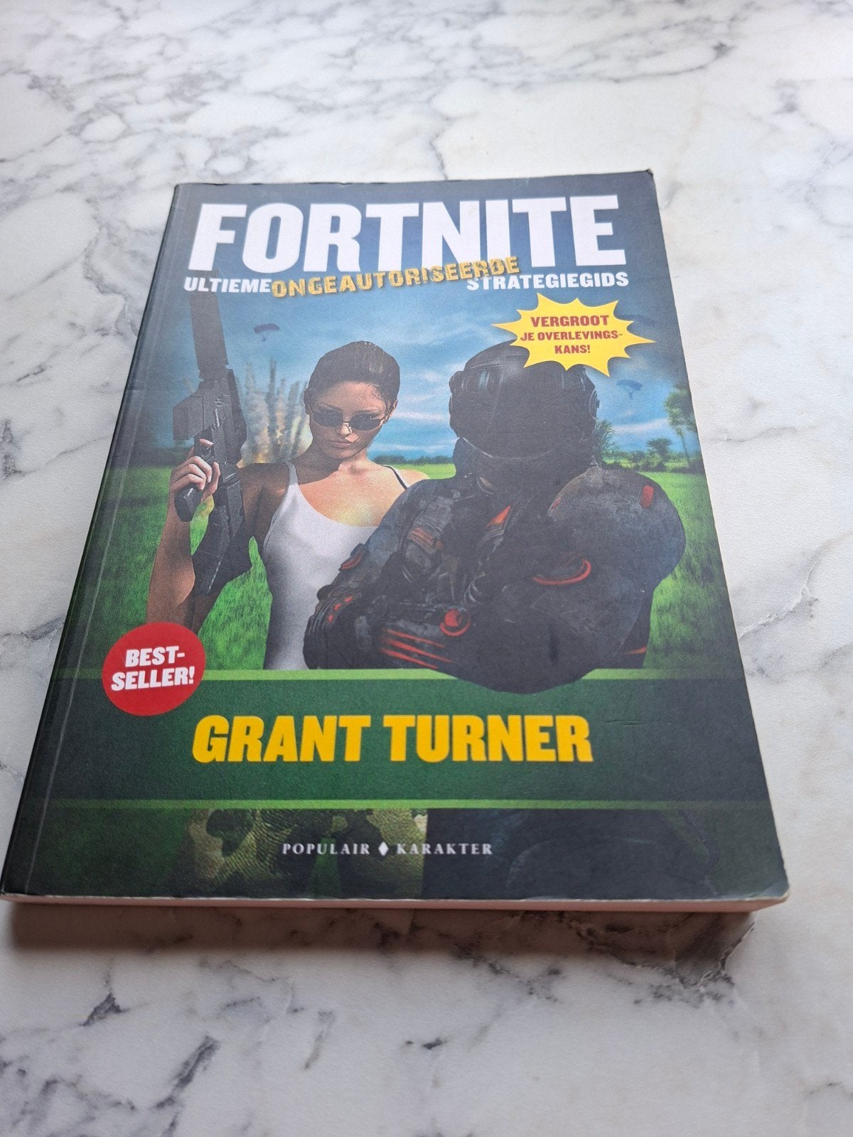 Fortnite:  boeken, Ophalen of Verzenden, Zo goed als nieuw, Onbekend
