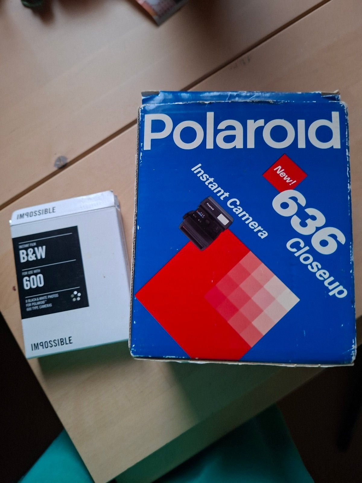 Polaroid 636 Closeup Instant Camera met film, Audio, Tv en Foto, Fotocamera's Analoog, Ophalen of Verzenden, Zo goed als nieuw