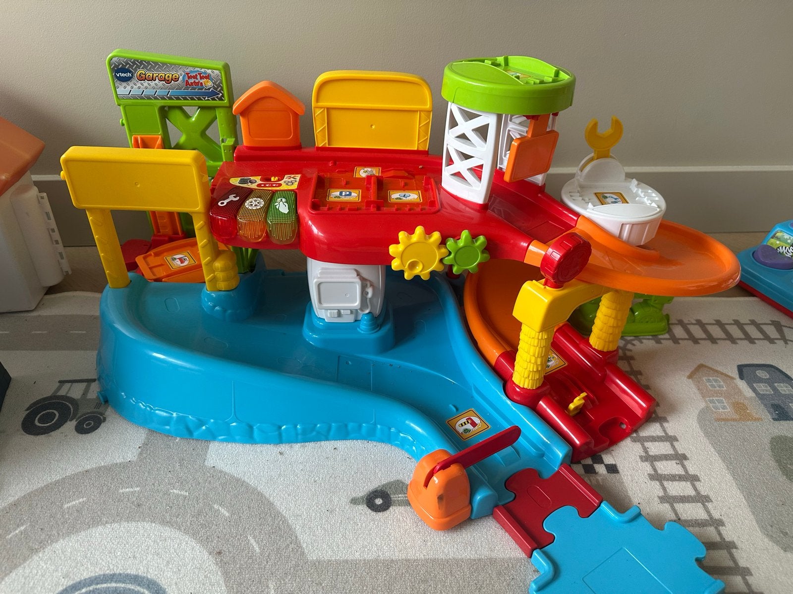 VTech Toet Toet Auto's Garage - Zo goed als nieuw, Kinderen en Baby's, Speelgoed | Vtech, Ophalen of Verzenden, Zo goed als nieuw