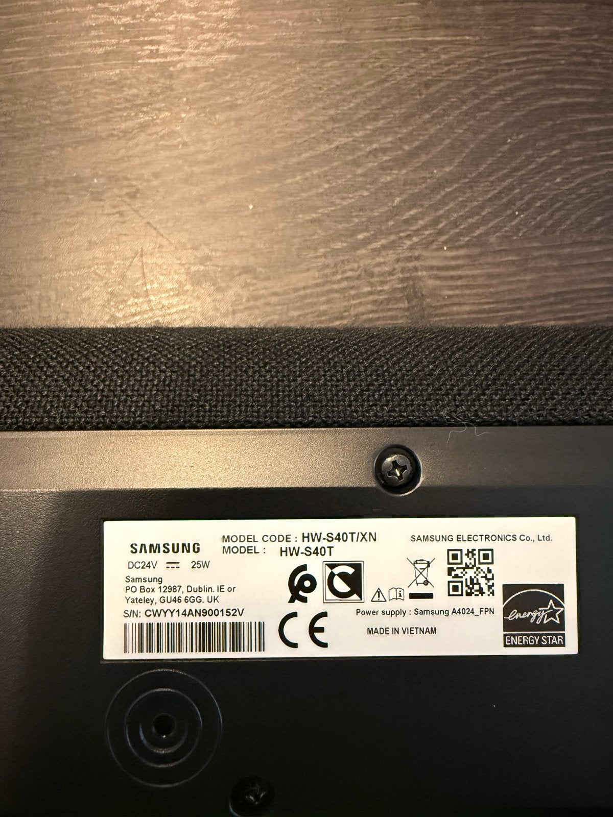 Samsung HW-S40T Soundbar - Compact en Stijlvol, Ophalen, Bluetooth, Zo goed als nieuw