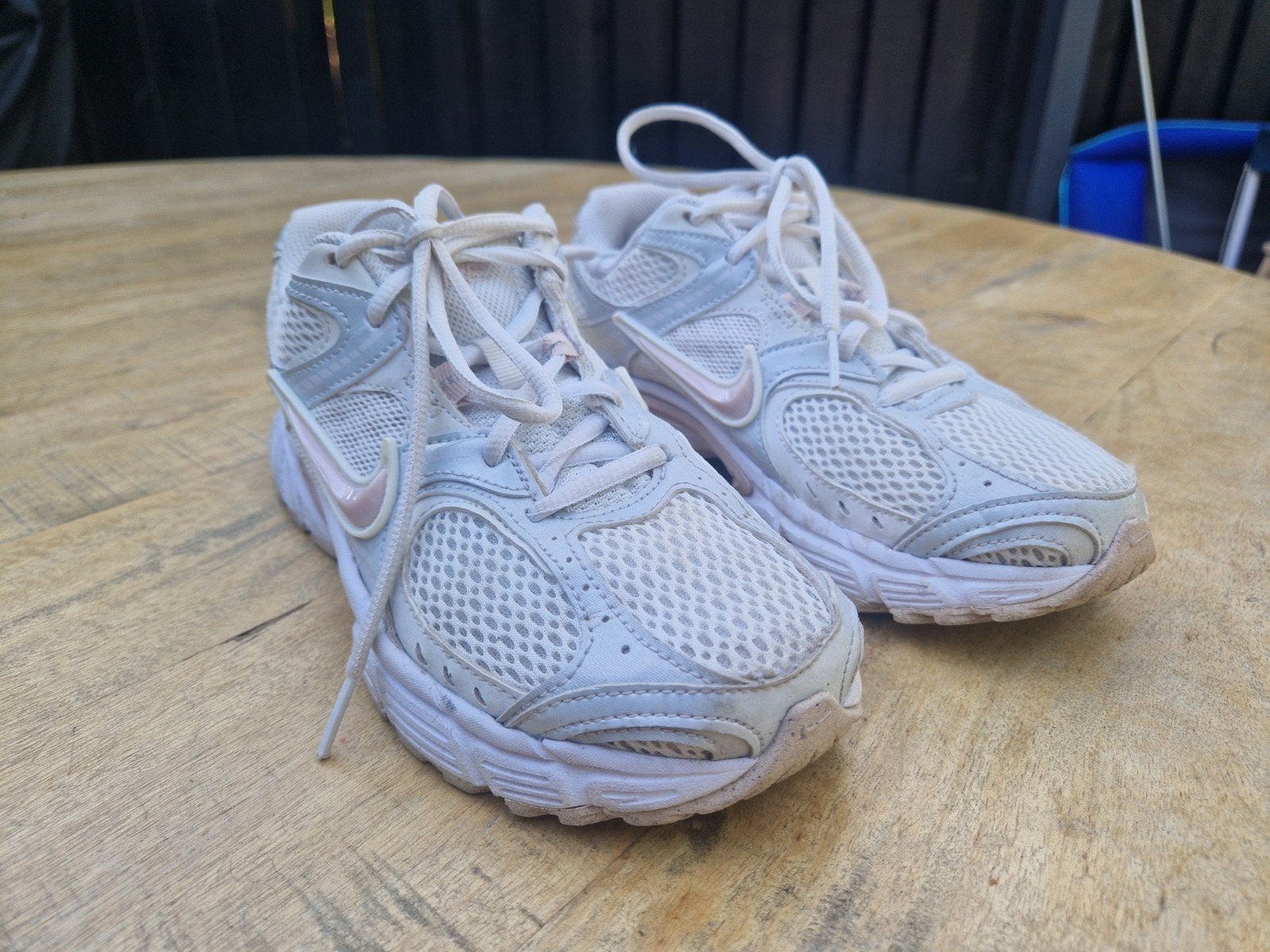 Nike sneakers, Sport en Fitness, Loopsport en Atletiek, Ophalen of Verzenden, Zo goed als nieuw, Hardloopschoenen, Nike