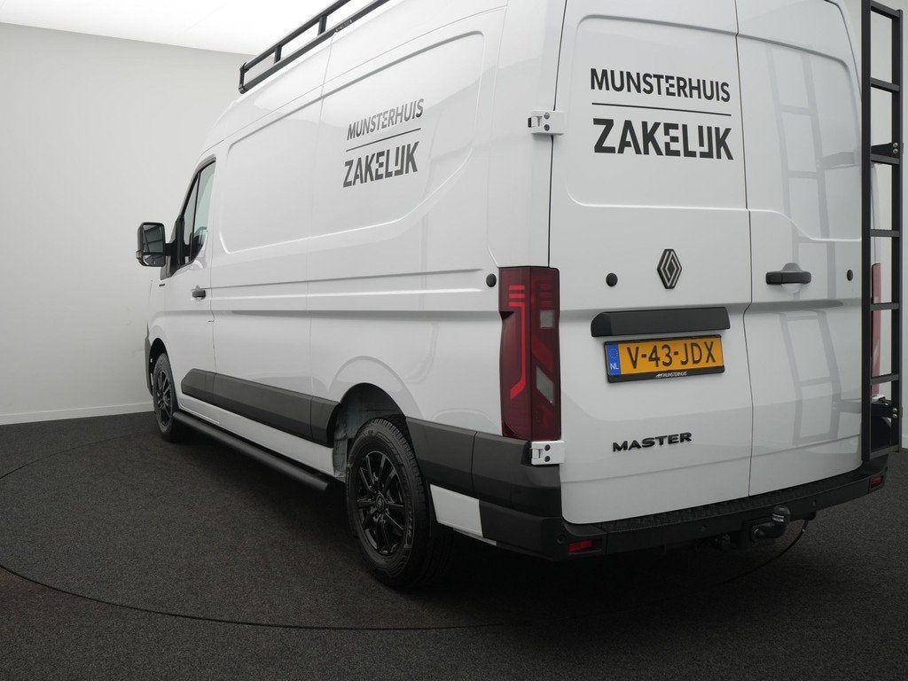 Renault Master T35 2.0 dCi 130 L2H2 Advance - Black Edition, Stof, Gebruikt, 4 cilinders, Renault