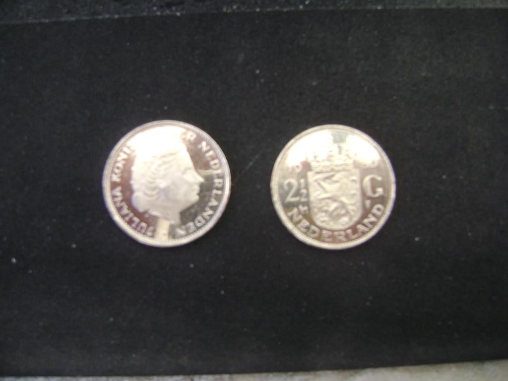 2 1/2 Gulden (rijksdaalder) uit 1980 in UNC kwaliteit Bieden, Postzegels en Munten, Ophalen of Verzenden, Koningin Juliana, 2½ gulden