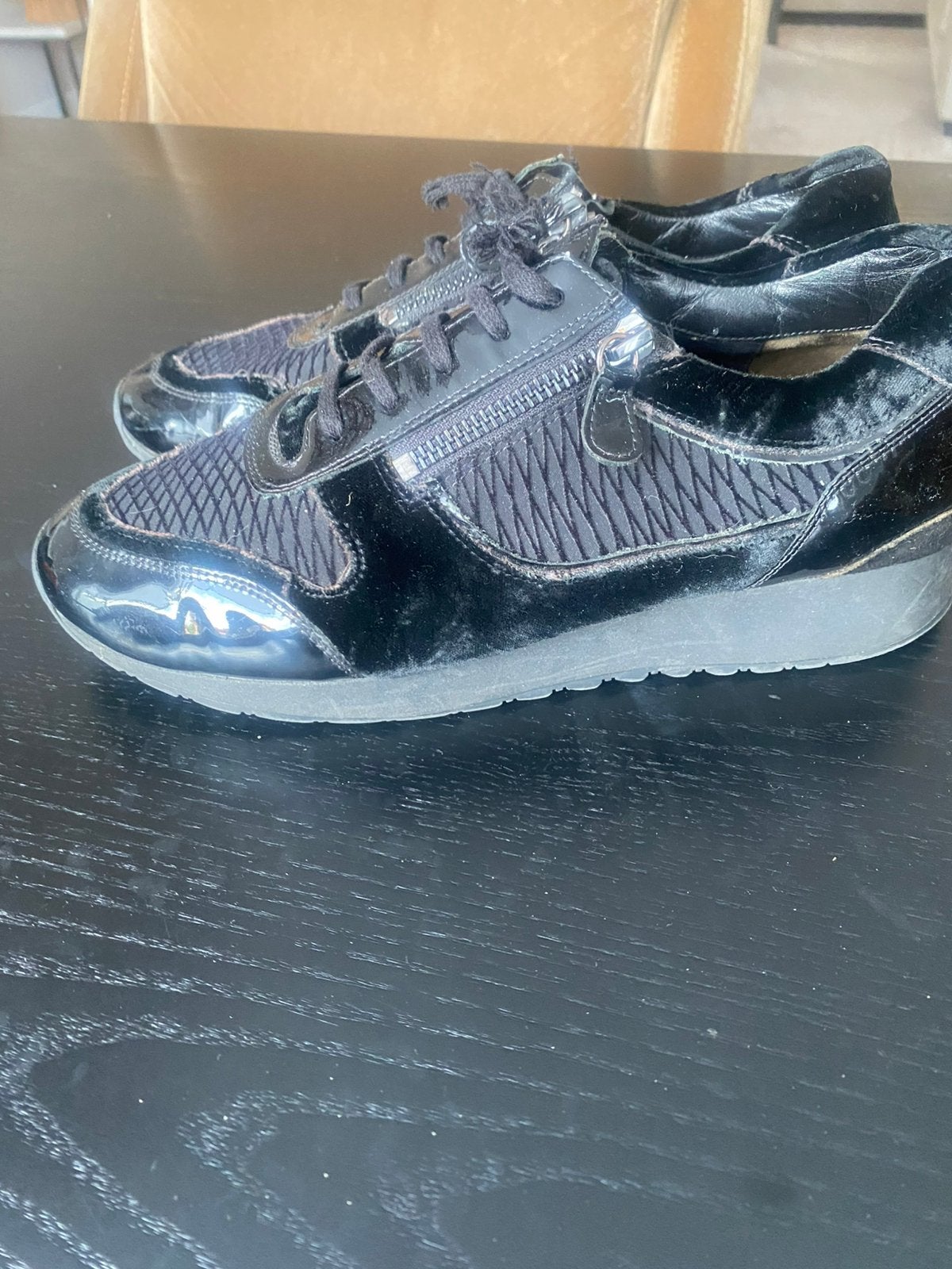 Hassia dames schoenen maat 40.5, Ophalen of Verzenden, Zo goed als nieuw, Zwart, Sneakers of Gympen