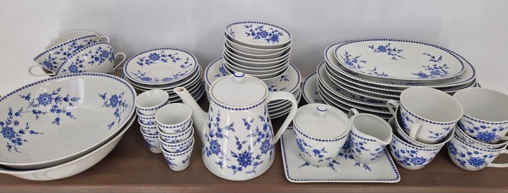 Seltmann Weiden Bavaria “Bayerisch Blau” | Grote Serviesset, Antiek en Kunst, Antiek | Servies compleet, Ophalen of Verzenden