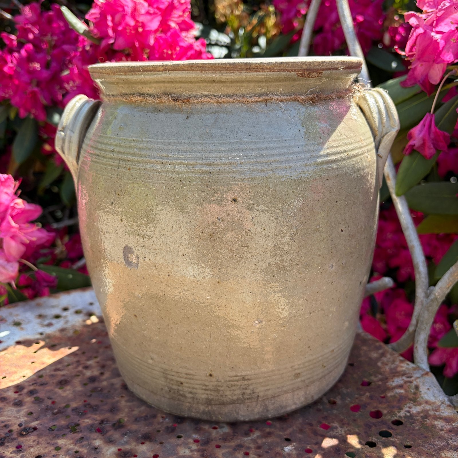 Oude brocante franse Grespot zandkleurig / pot bloempot, Antiek en Kunst, Curiosa en Brocante, Ophalen of Verzenden