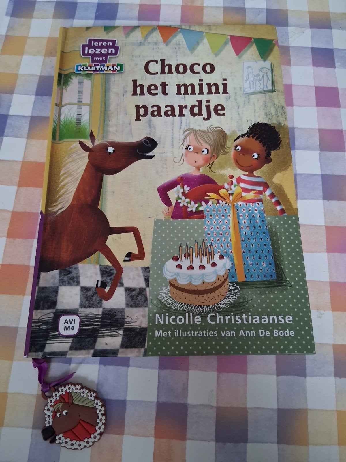 boek nicolle christiaanse - choco het minipaardje - avi M4, Boeken, Kinderboeken | Jeugd | onder 10 jaar, Gelezen, Fictie algemeen