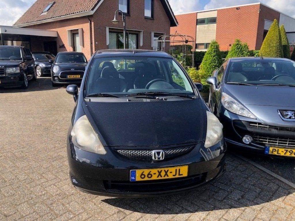 Honda JAZZ 1.2 COOL MOOI EXPORT!!! EXPORT!!!!, Auto's, Voorwielaandrijving, 450 kg, 4 cilinders, Zwart