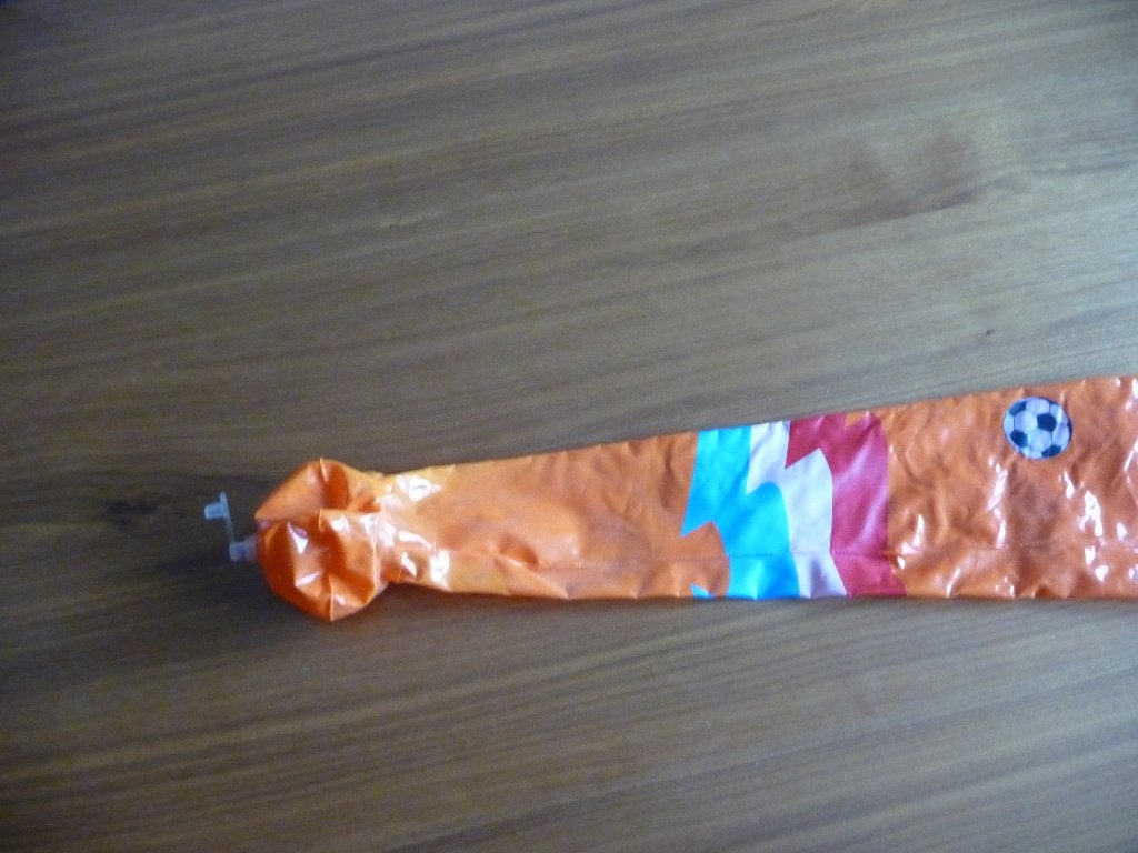 Oranje knuppel. WK., Ophalen of Verzenden, Nieuw, Feestartikel, Oranje of Koningsdag