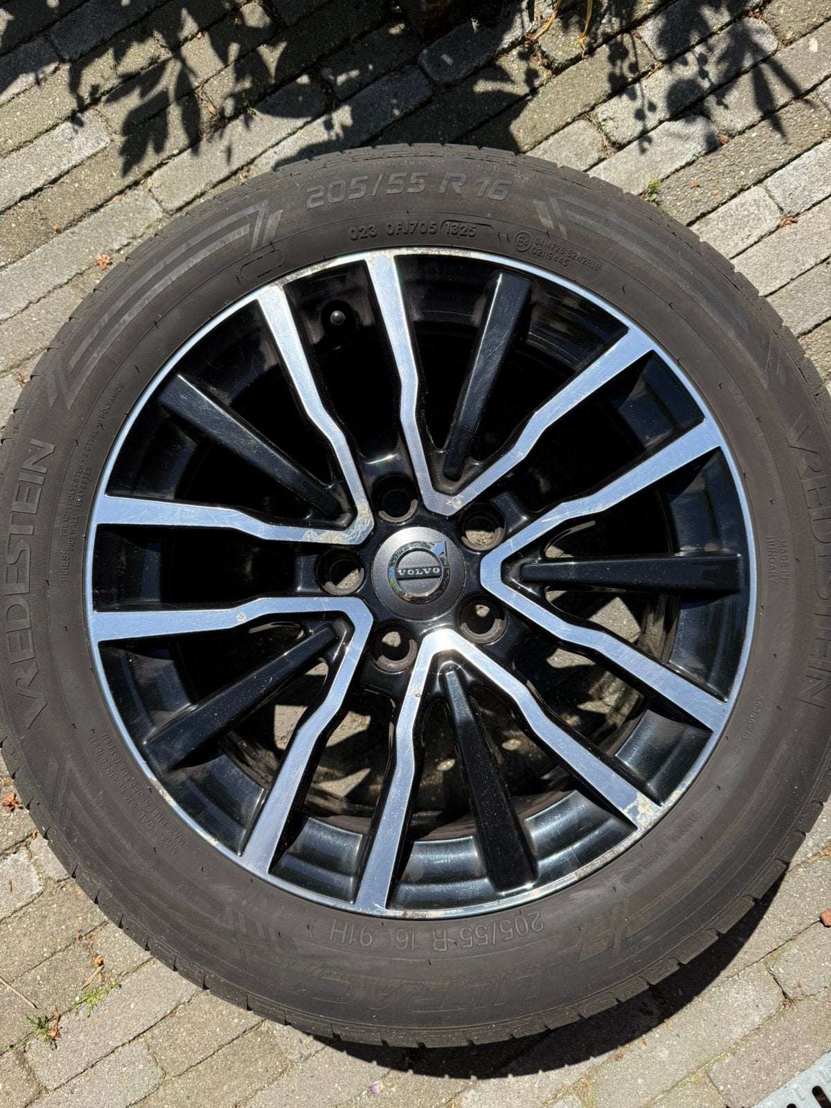 Vredestein ultrac 205 55 16, op volvo v40 velgen, Ophalen, 16 inch, 205 mm, Band(en)