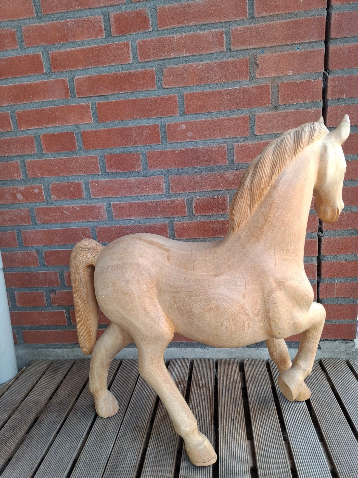 Massief Houten Paard - Handgesneden Kunstwerk, Antiek en Kunst, Kunst | Beelden en Houtsnijwerken, Ophalen, Hout, Houtsnijwerk