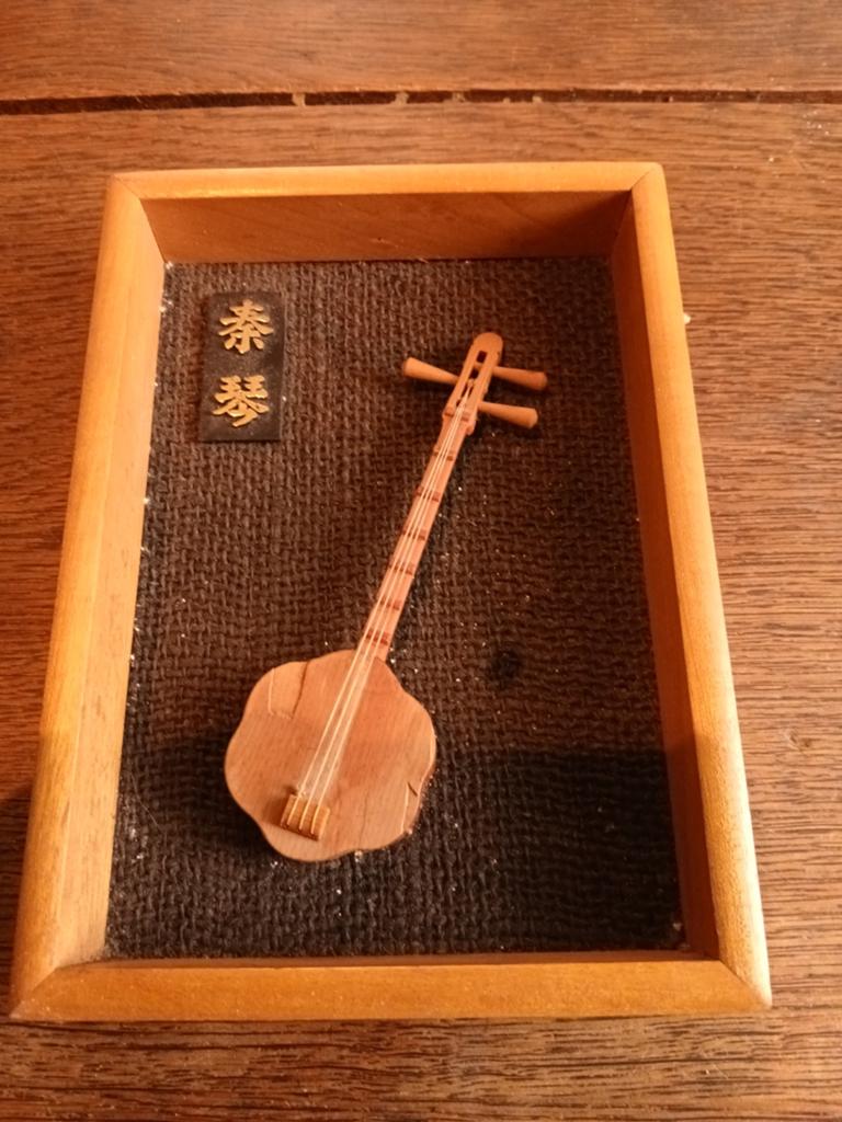 VINTAGE MINIATUUR LUIT. DECORATIEF, Gebruikt, 19 cm, Hout, Decoratieobject