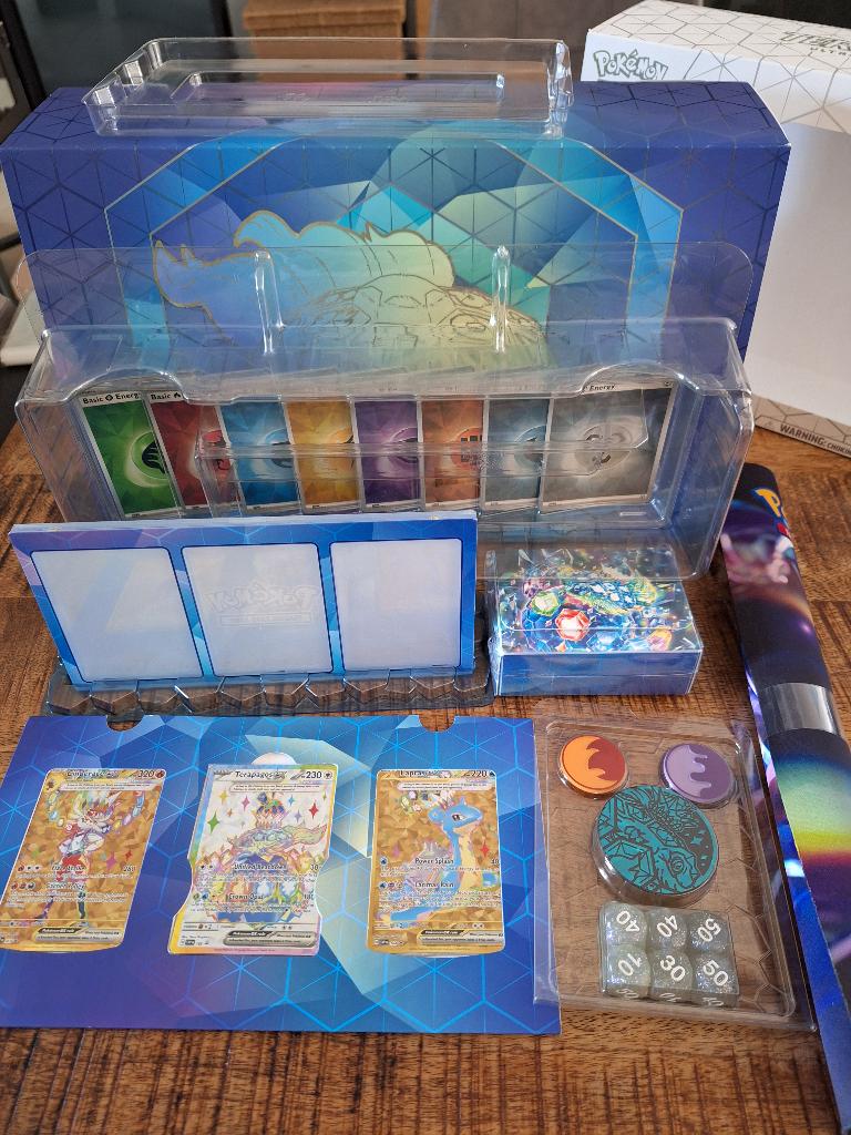 Pokémon - Ultra Premium Collection Terapagos, Ophalen of Verzenden, Nieuw, Overige typen, Foil