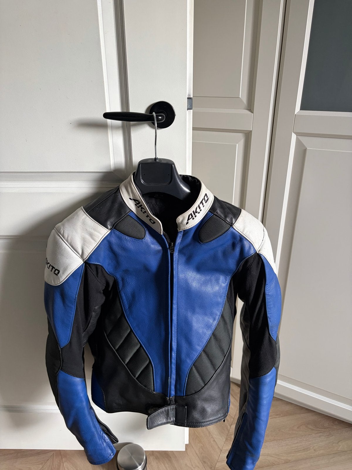 Akito Leren Motorpak- Maat 38, Motoren, Kleding | Motorkleding, Ophalen of Verzenden, Tweedehands, Dames, Combipak