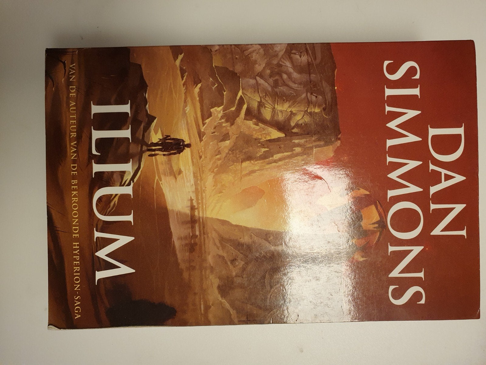 Ilium - Dan Simmons (paperback), Ophalen of Verzenden, Gelezen, Dan Simmons