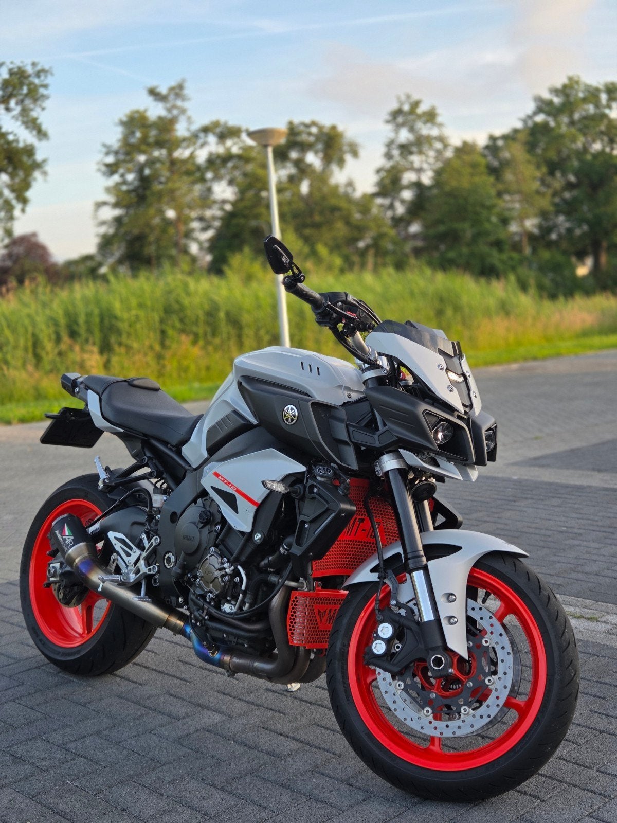 Yamaha MT-10 BJ.2021 Austin Racing 175PK! 2e Eigenaar, Particulier, Naked bike