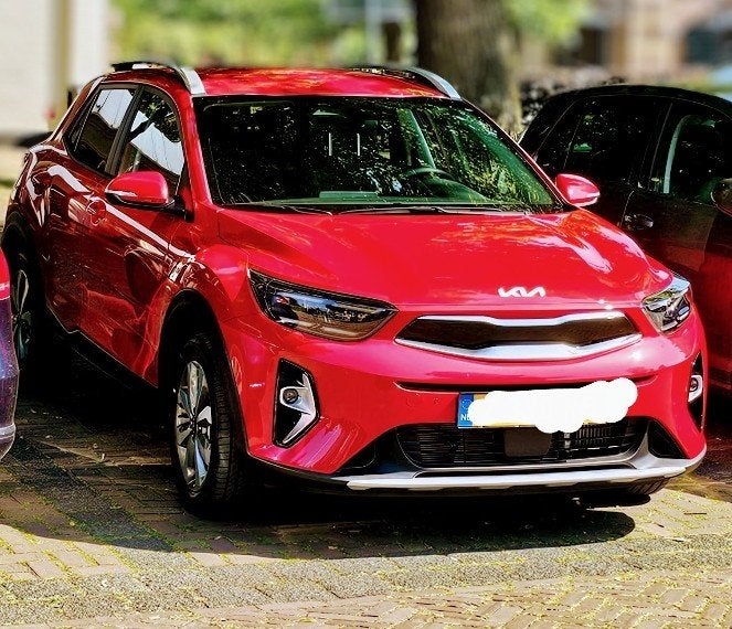 Overname private leasecontract Kia Stonic, automaat, MHEV, 1160 kg, 450 kg, Origineel Nederlands, 19 km/l