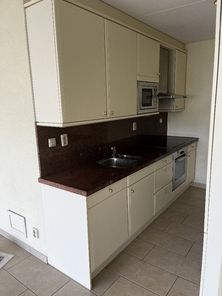 complete keuken (zonder de was- en droogmachine, Huis en Inrichting, Keuken | Complete keukens, Ophalen, Gebruikt, Graniet of Steen