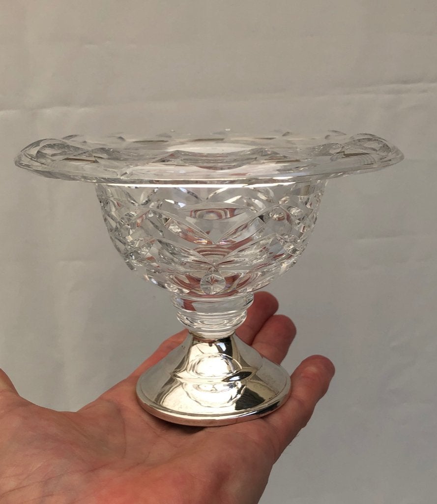 Kristal geslepen Coupe  op zilveren ( 835) Voet., Antiek en Kunst, Ophalen of Verzenden, Goud