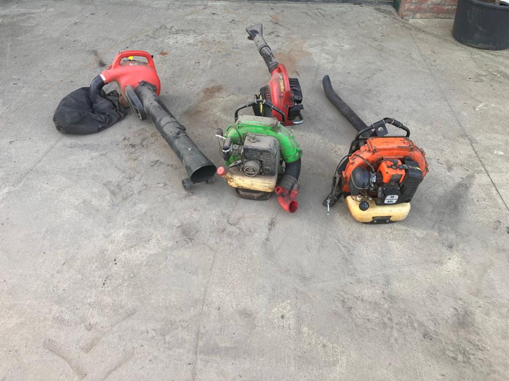 3 Bladblazers en 1 Bladzuiger - Aandacht Nodig, Ophalen, Benzine, Gebruikt, Handgedragen