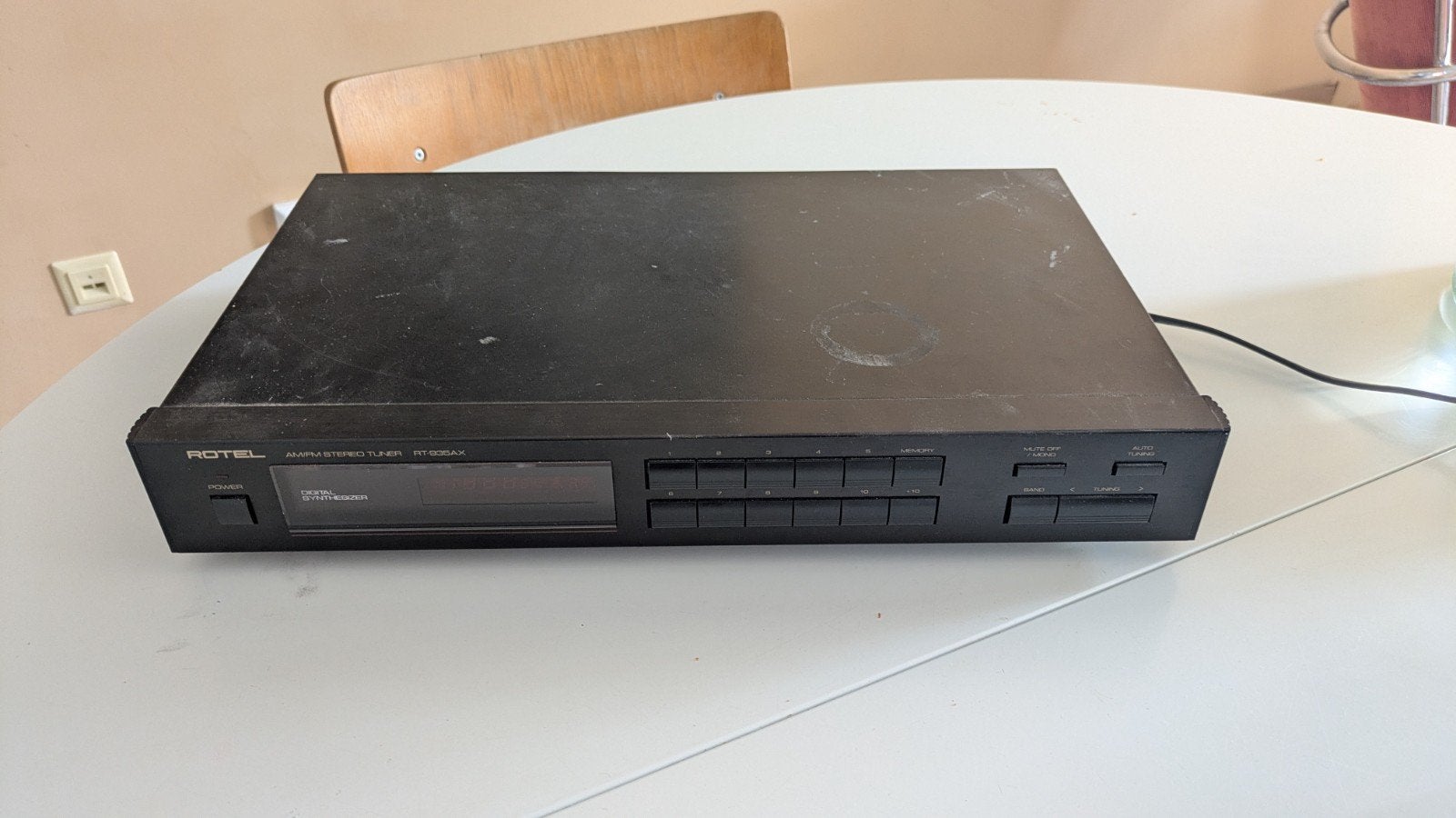 Rotel RT-935AX AM/FM Stereo Tuner - Analoog, Ophalen of Verzenden, Gebruikt, Analoog