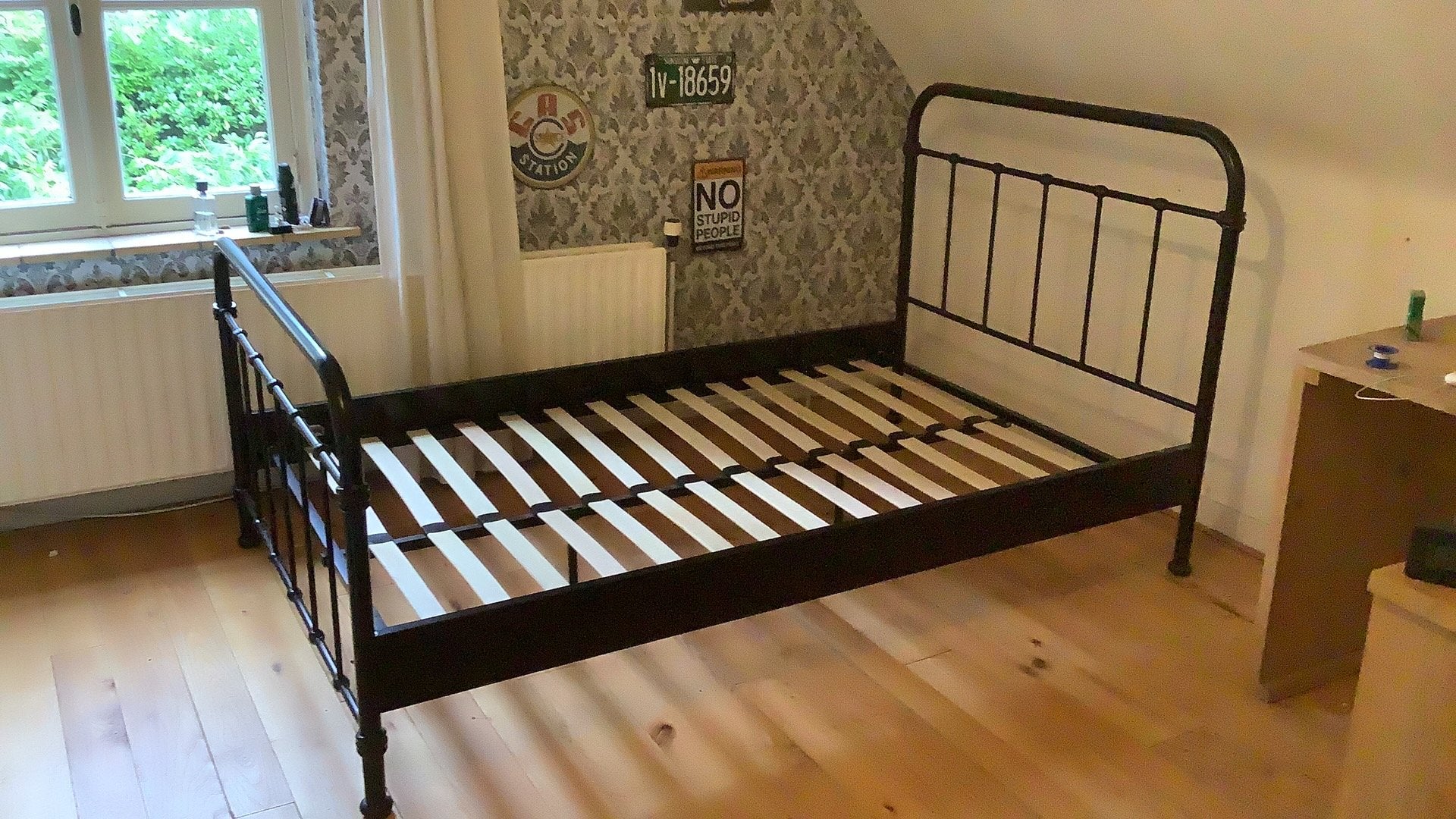 Metalen bed mat zwart, Ophalen, Gebruikt, Zwart, Twijfelaar
