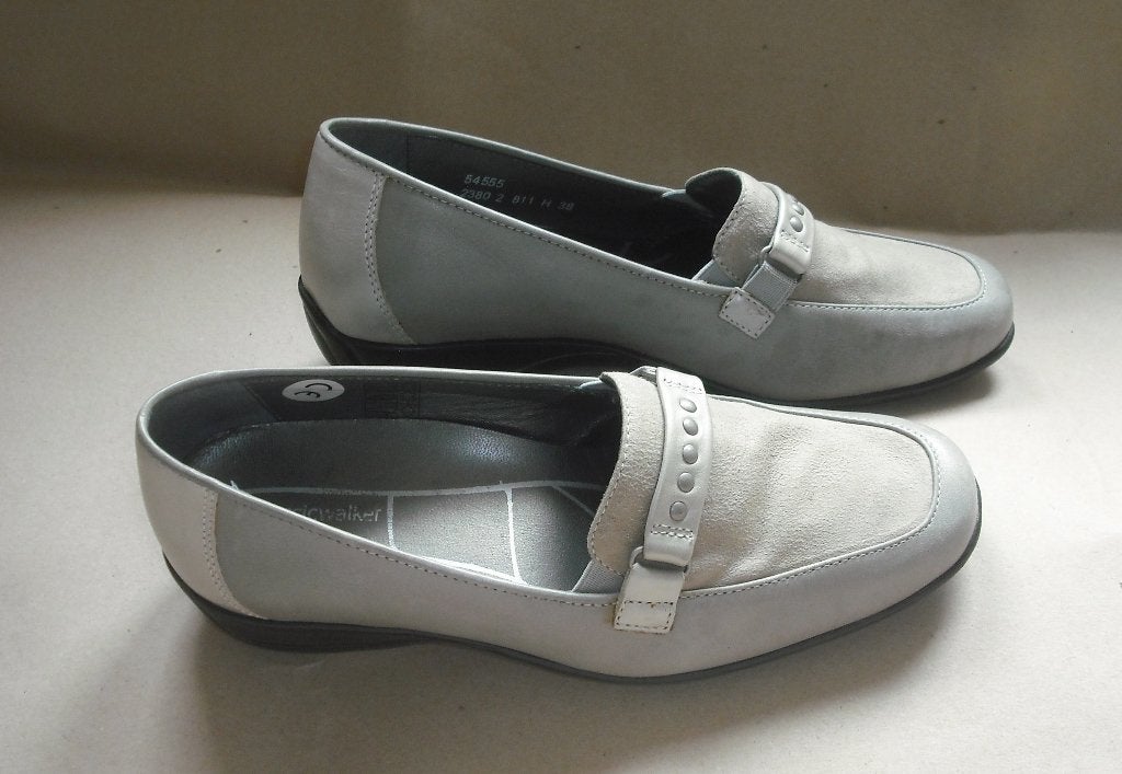instappers maat 38 merk : Classic Walker, Kleding | Dames, Instappers, Ophalen of Verzenden, Zo goed als nieuw, Grijs