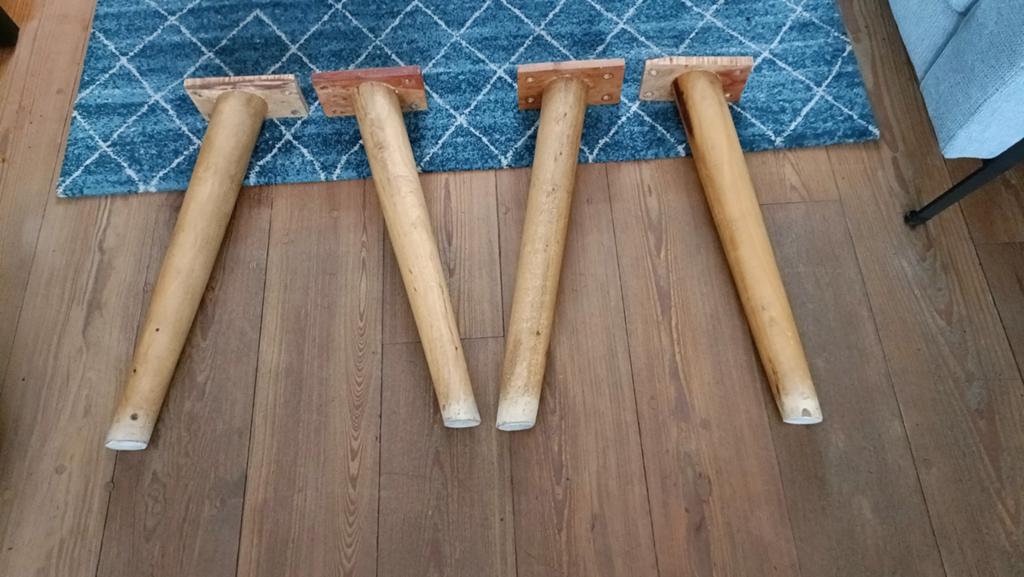 Massief houten ronde tafelpoten, 68 cm hoog, Huis en Inrichting, Tafelonderdelen, Ophalen of Verzenden, Rond, 50 tot 100 cm, 50 tot 100 cm